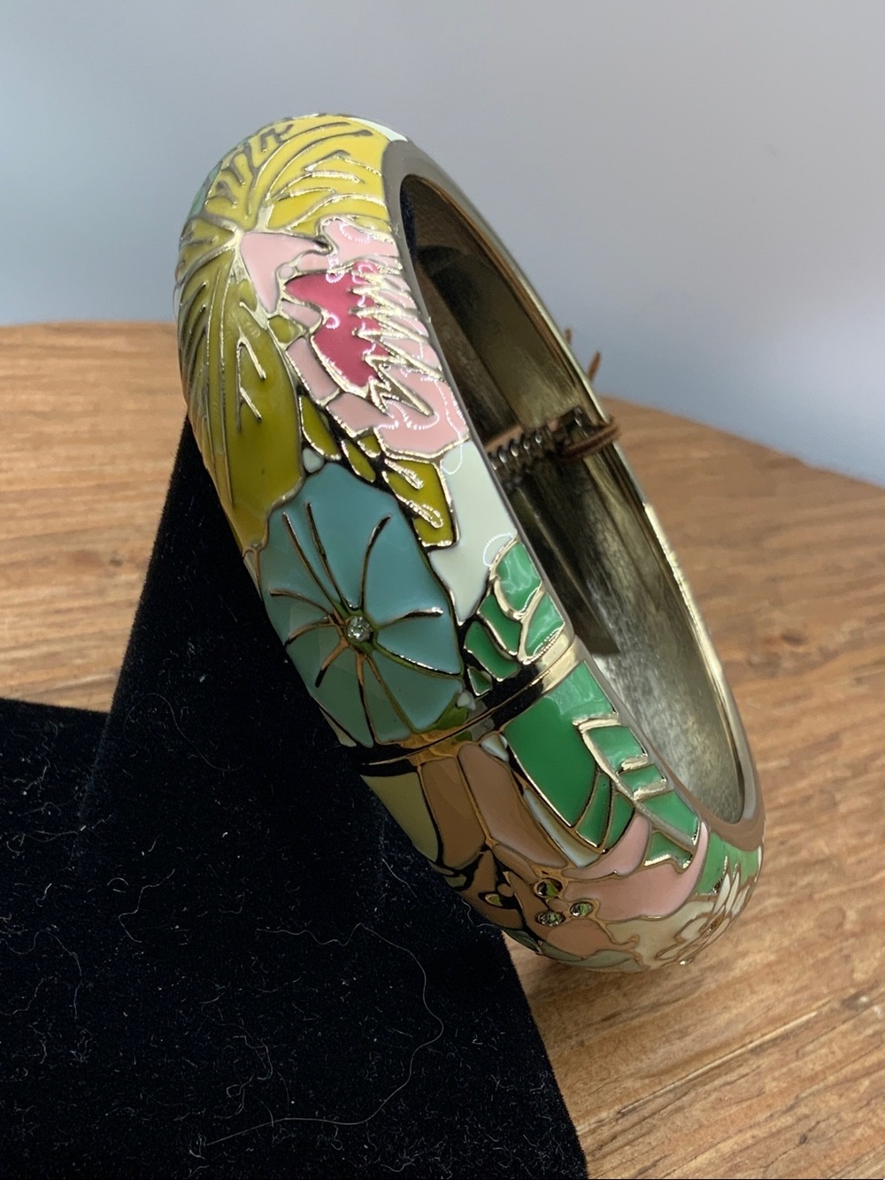 Tommy Bahama Floral in Pastel Yellow, Pink, Green, Mint Enamel Bangle